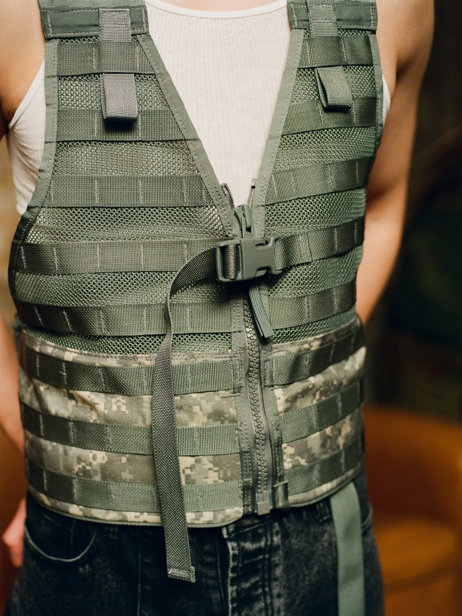 DEADSTOCK FLC LOAD BEARING VEST