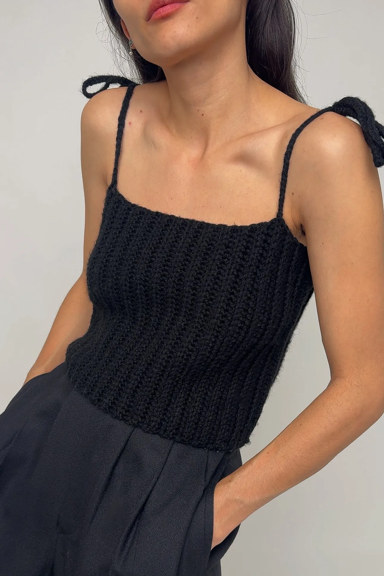 Vintage Coal Hand Knit Sleeveless Sweater